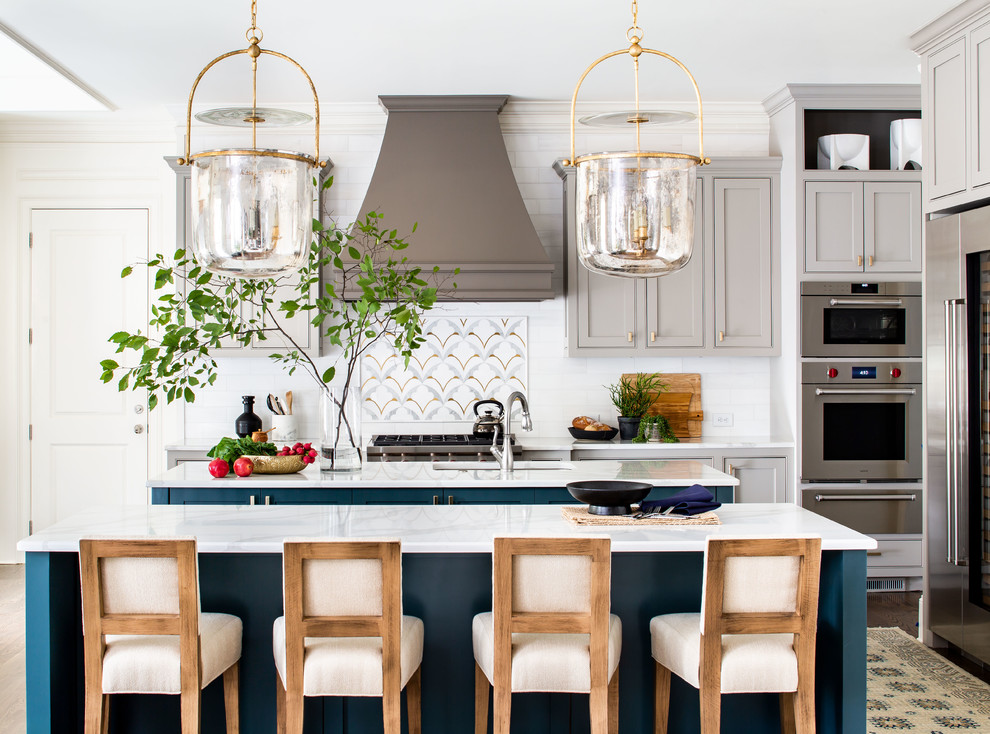 Inspiration for a transitional kitchen remodel in Atlanta
