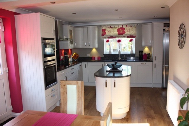 KIRKLAND KITCHEN - Contemporary - Kitchen - West Midlands - by RFK