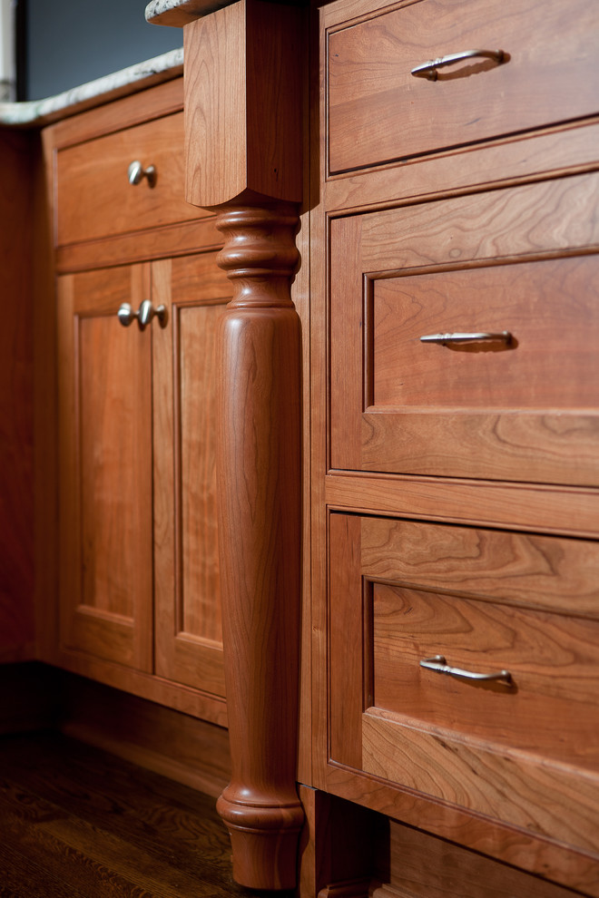 Kitchen & Bath Design Traditional Kitchen Atlanta by Insidesign