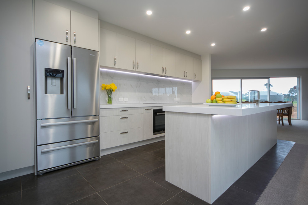 Kitchen & Scullery Modern Kitchen Auckland by Moda Kitchens Houzz