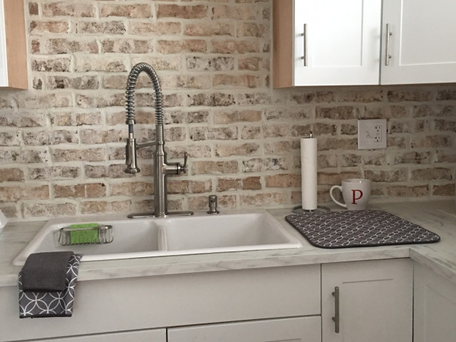 Kitchen Backsplash Using German Schmear Finish Thin Brick Veneer Farmhouse Kitchen Tampa By Skinnybrik Reclaimed Thin Brick Veneer Products Houzz