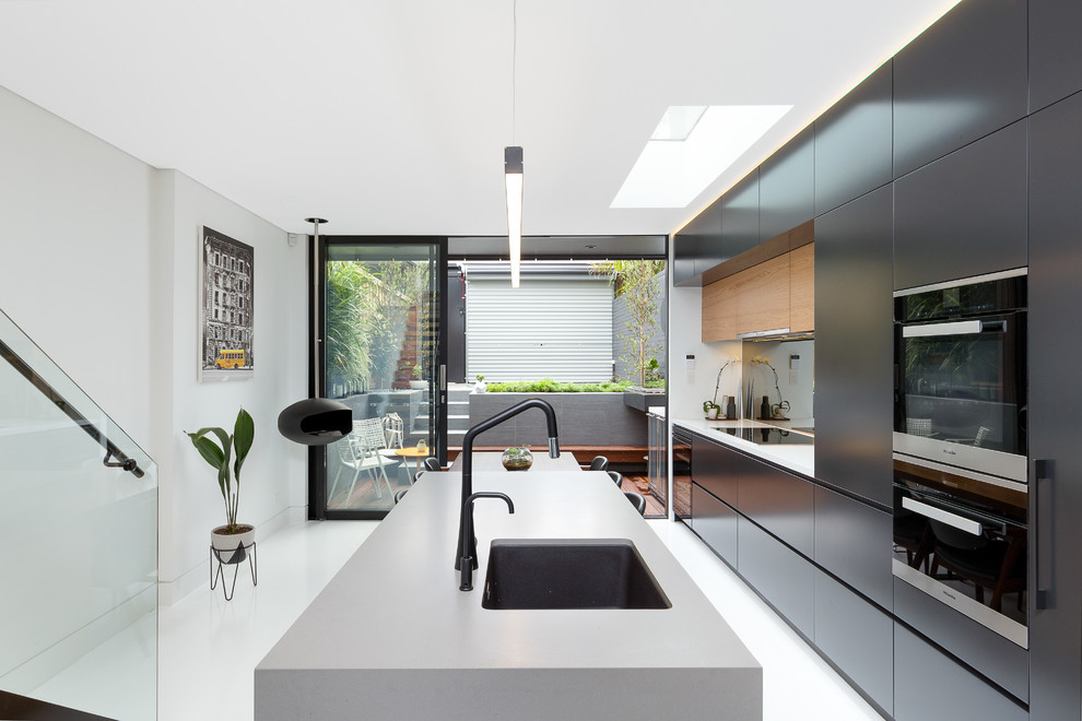 Kitchen - Balmain - Modern - Kitchen - Sydney - by Salt Interiors | Houzz