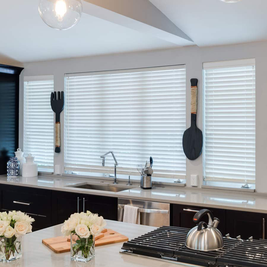 Kitchen Blinds And Shades 2 Premium Wood Blinds Kitchen By Select Blinds Canada Houzz 6449