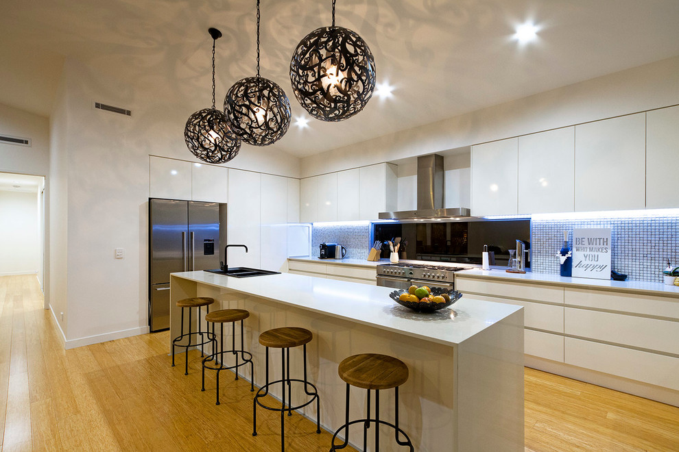 Kitchen Contemporary Kitchen Sunshine Coast by Bristow Design