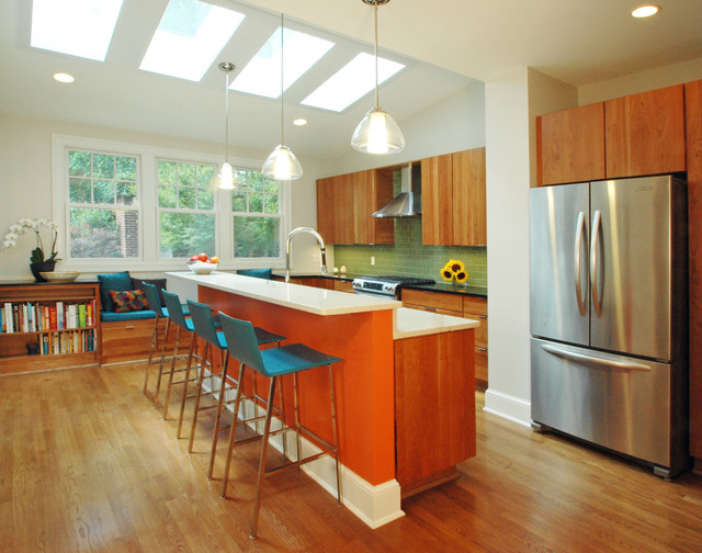 The Pros & Cons of a Kitchen Bump-Out