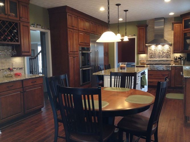 Traditional kitchen in Columbus.