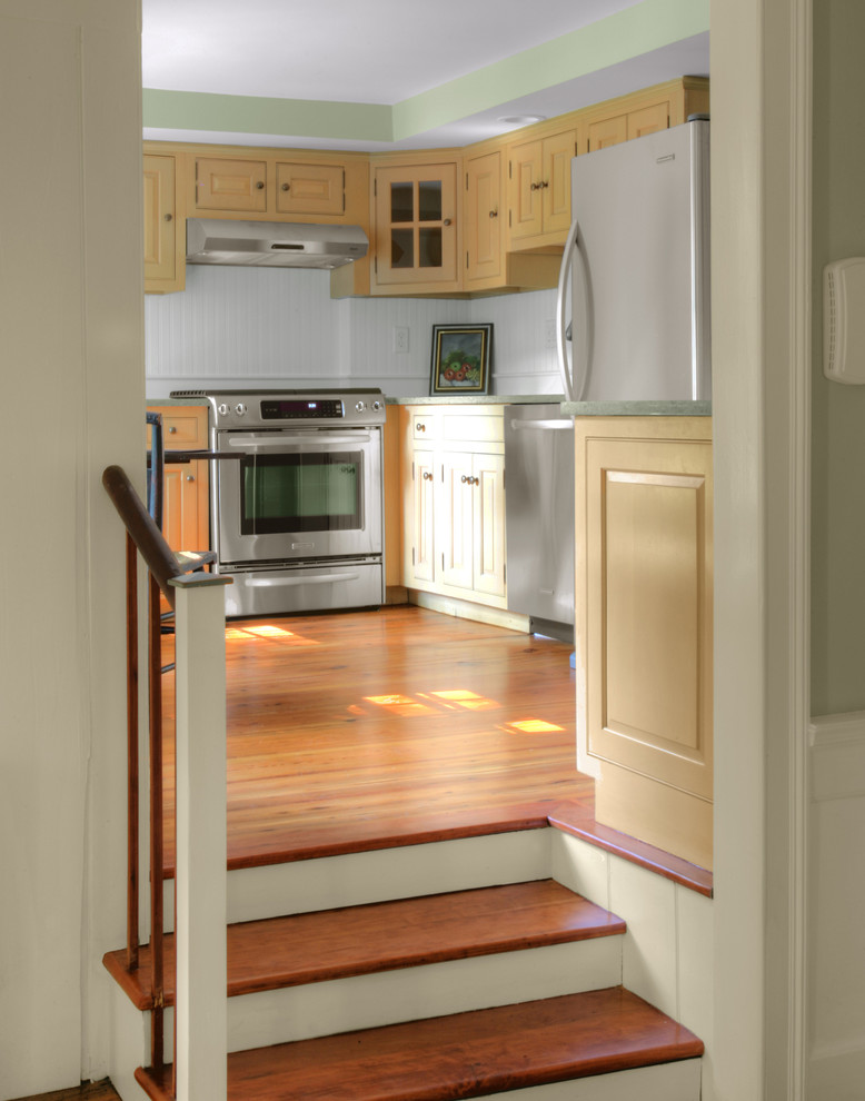 Kitchen - Traditional - Kitchen - Bridgeport - by CK Architects