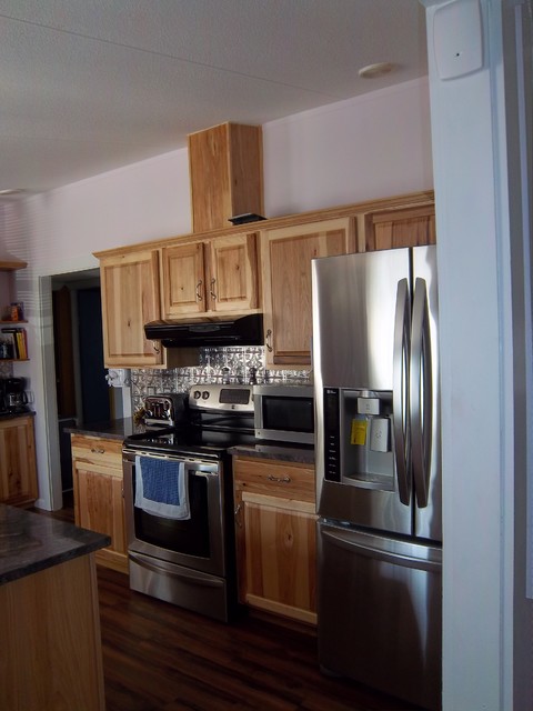 Kitchen Classics Denver Stone American Traditional Kitchen Portland Maine By Lowe S Of Auburn Me
