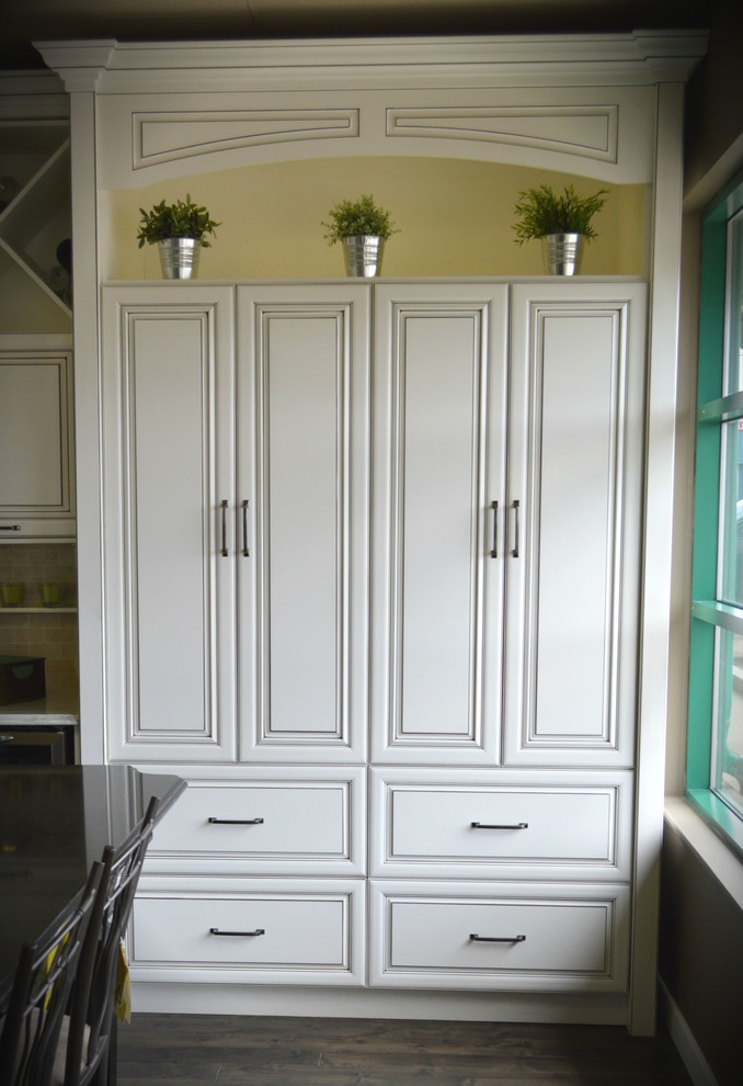 Kitchen Craft Edmonton West Show Room Traditional Kitchen