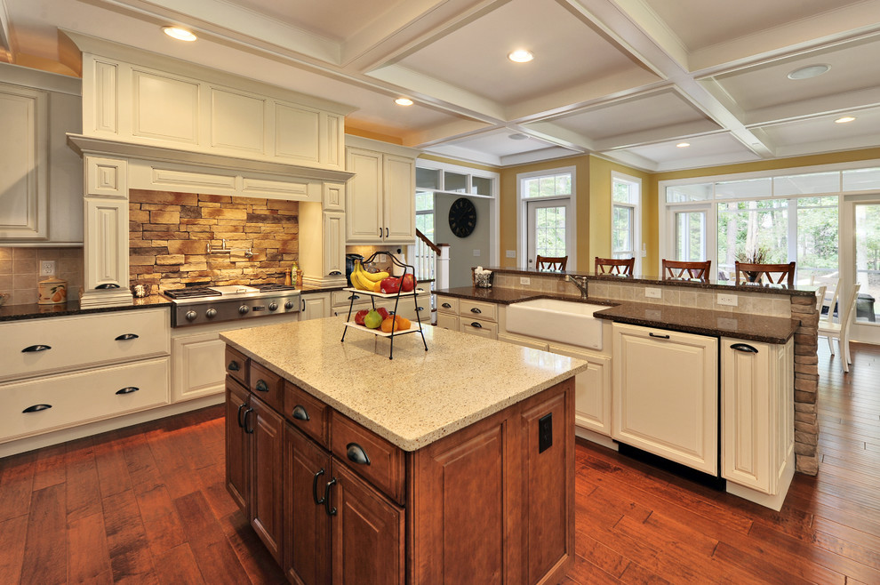 Kitchen - traditional kitchen idea in Philadelphia with a farmhouse sink