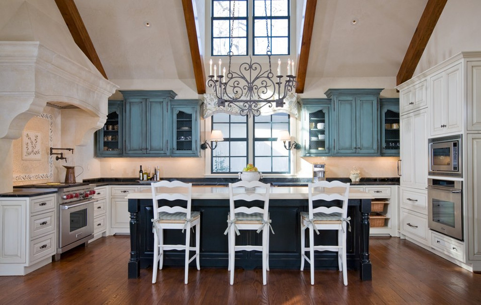 Kitchen - traditional kitchen idea in DC Metro with paneled appliances