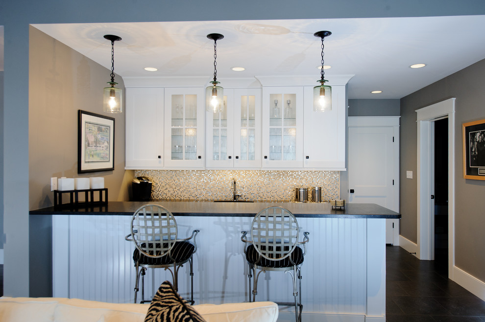Inspiration for a contemporary kitchen remodel in Indianapolis