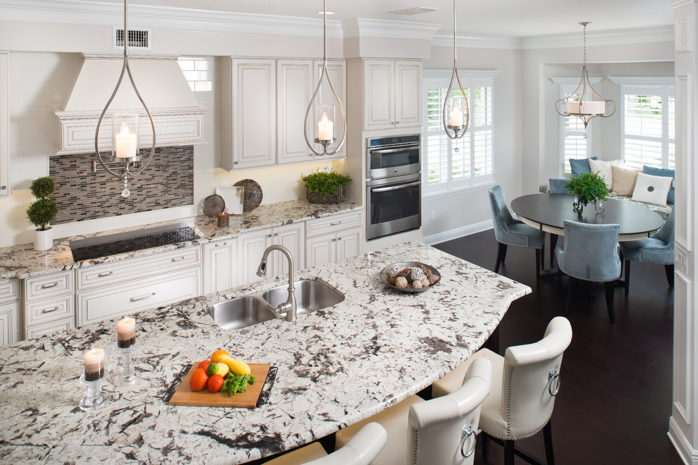 Design ideas for a traditional kitchen in Orlando.