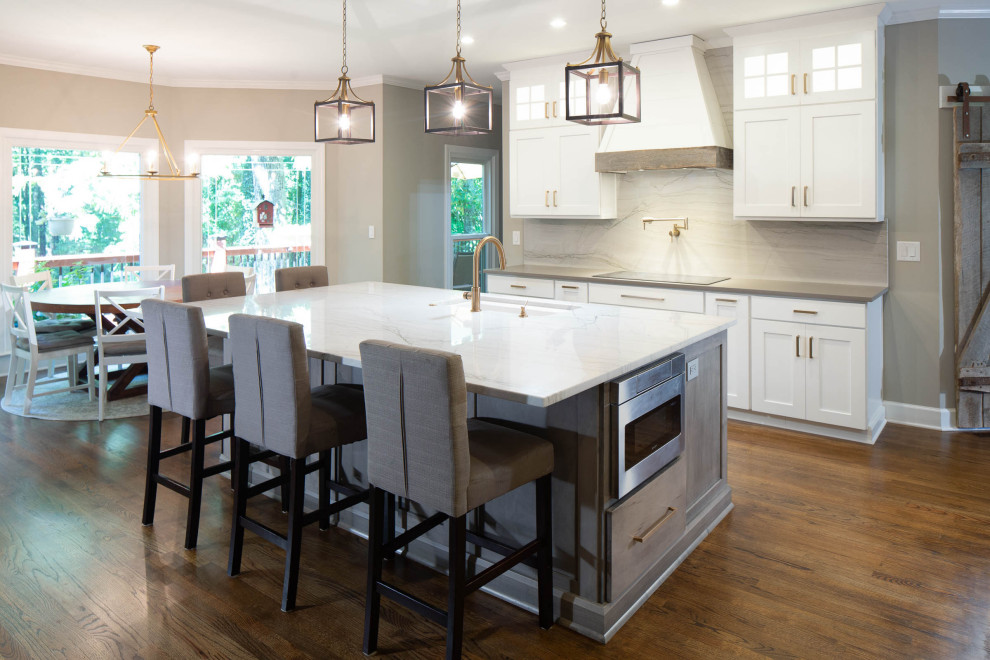 Kitchen. Laundry, Pantry Modern Kitchen Atlanta by Kade Homes