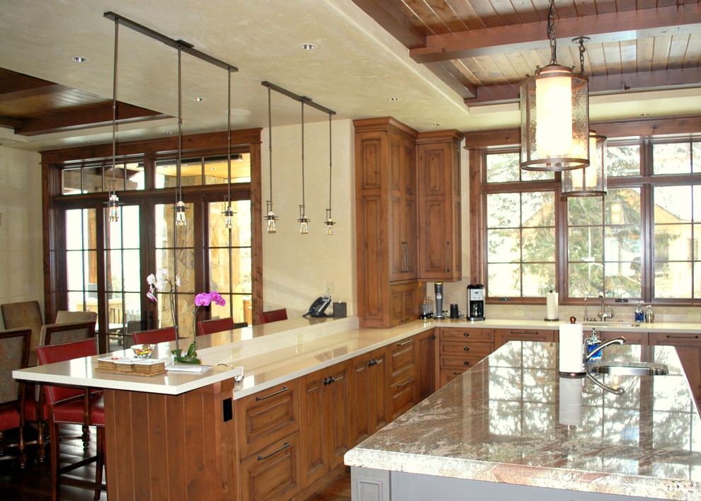 Photo of a traditional kitchen in Denver.