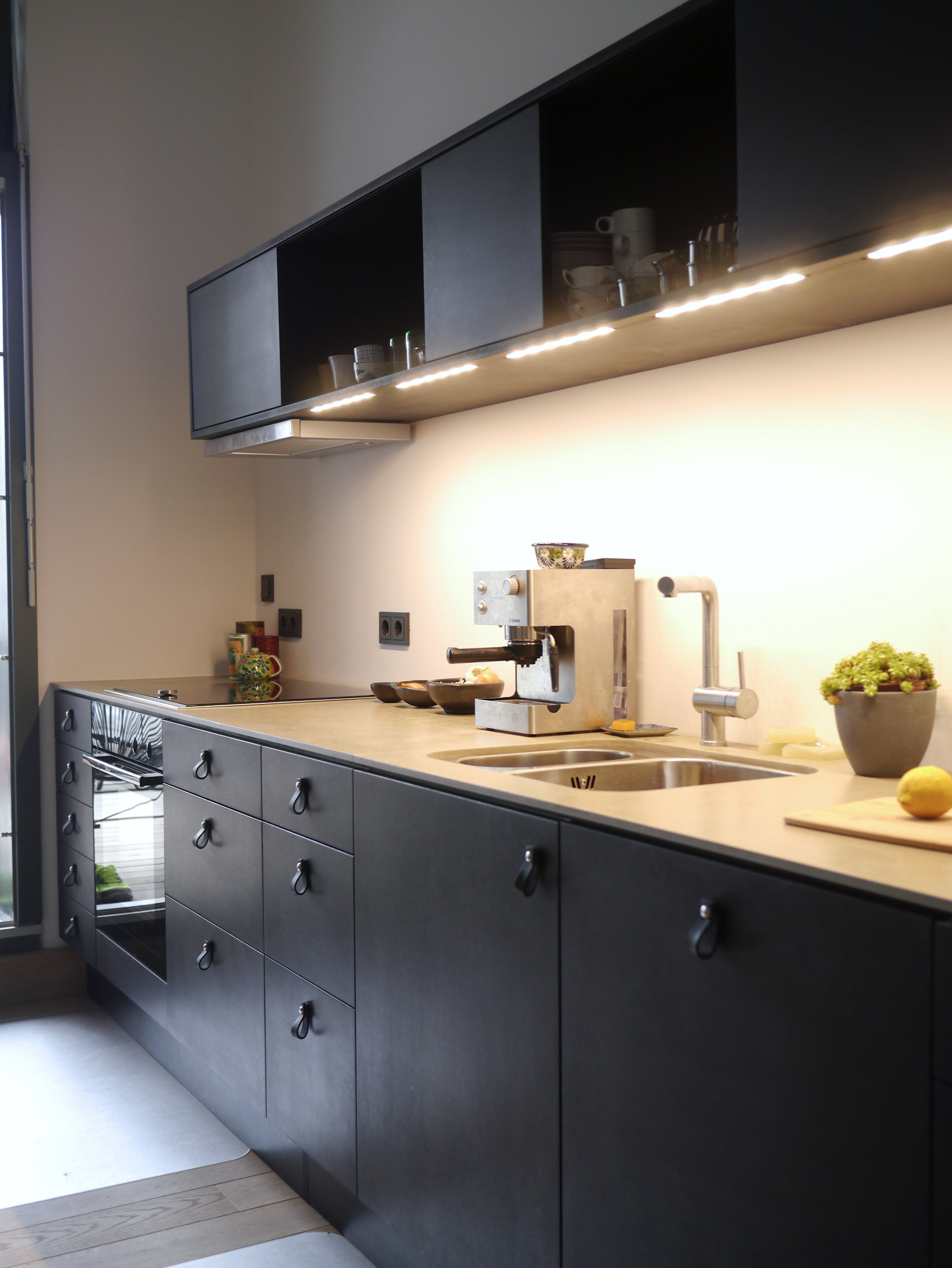 Schwarze Küche: 21 elegante Design-Ideen