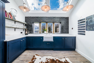 Navy kitchen ideas – walls, cabinets and tiles to add an air of  sophistication