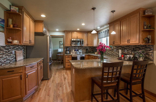 Kitchen redesign - Transitional - Kitchen - by Designs by Donna | Houzz UK
