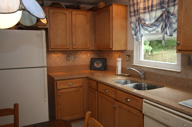 Kitchen Reface American Traditional Kitchen Dc Metro By Kitchen Magic Refacers Inc Houzz