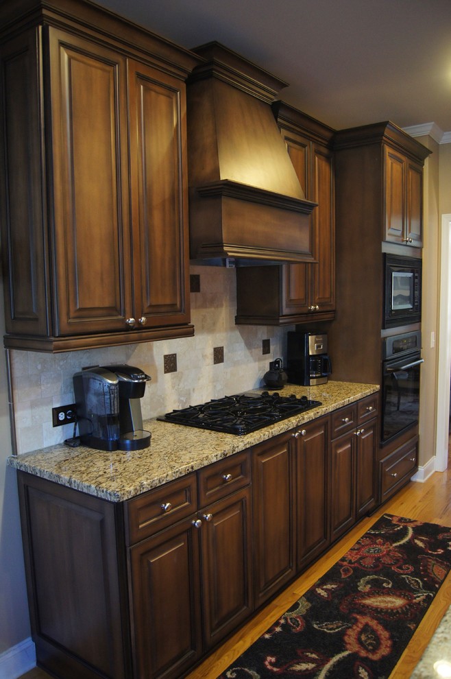 Kitchen Restained Traditional Kitchen Atlanta