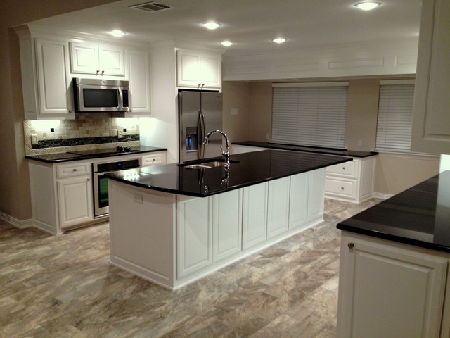 Kitchen Remodel - Modern - Kitchen - Dallas - by Firehouse Construction
