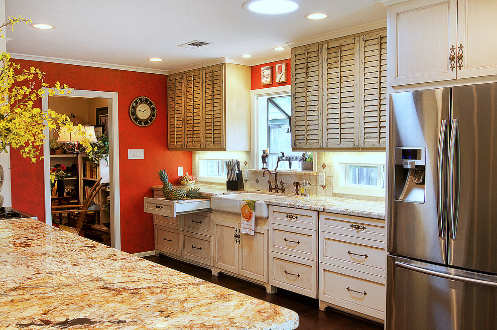 Island style kitchen photo in Houston
