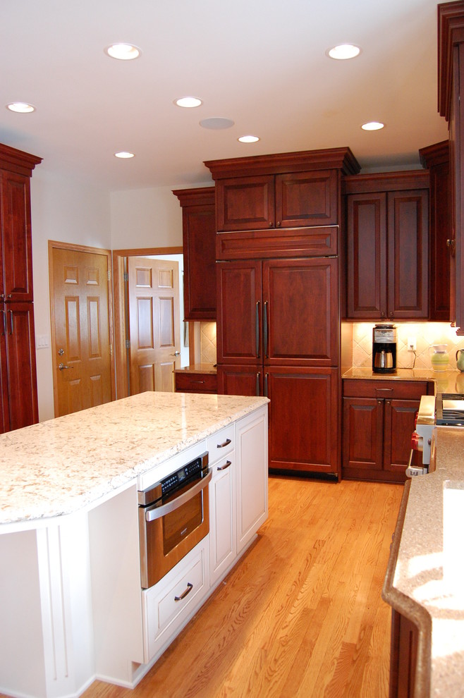 Kitchen Remodel Mequon, WI Traditional Kitchen Milwaukee by J D