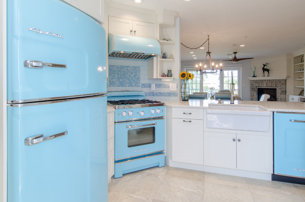 Inspiration for a beach style kitchen in Boston.