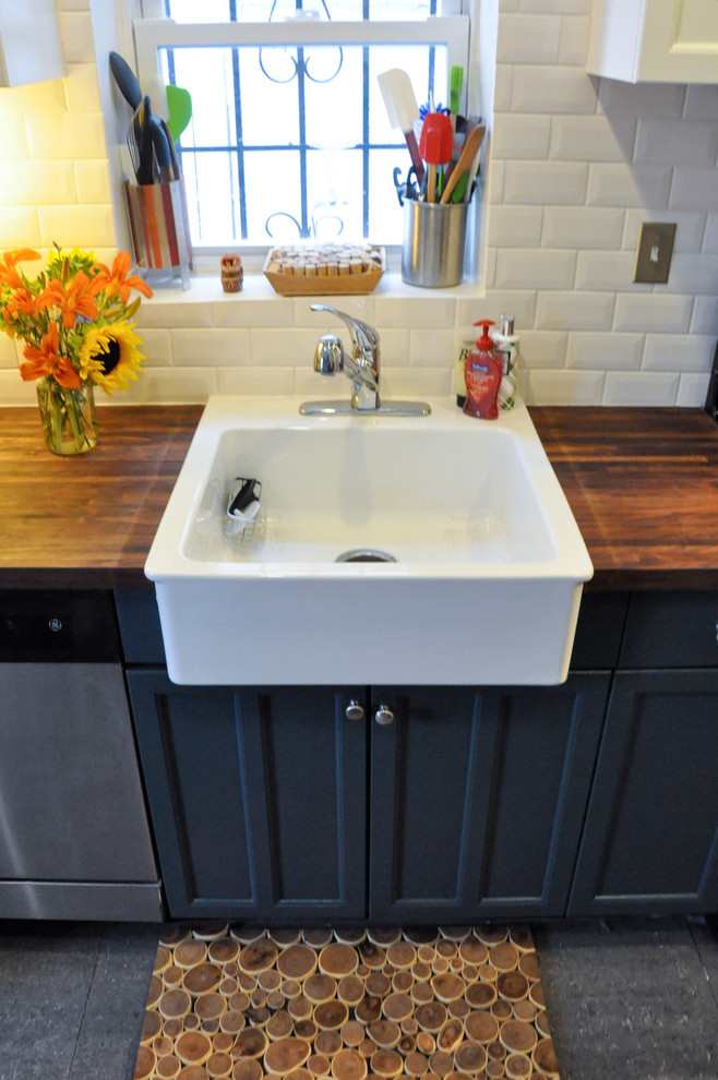 Inspiration for a contemporary kitchen in DC Metro with a built-in sink.