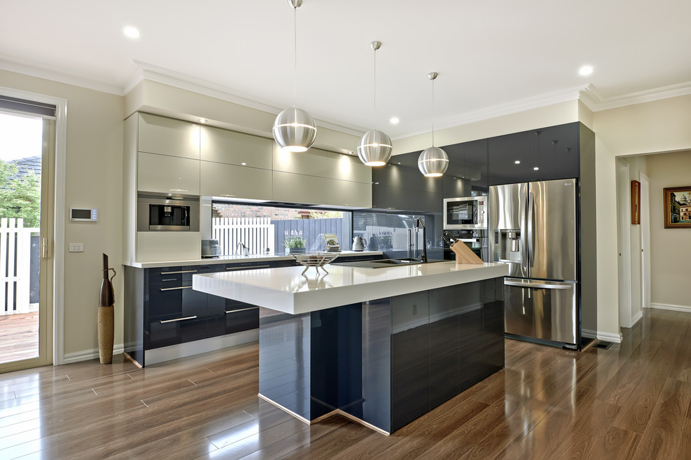 Mittelgroße Moderne Küche in Melbourne