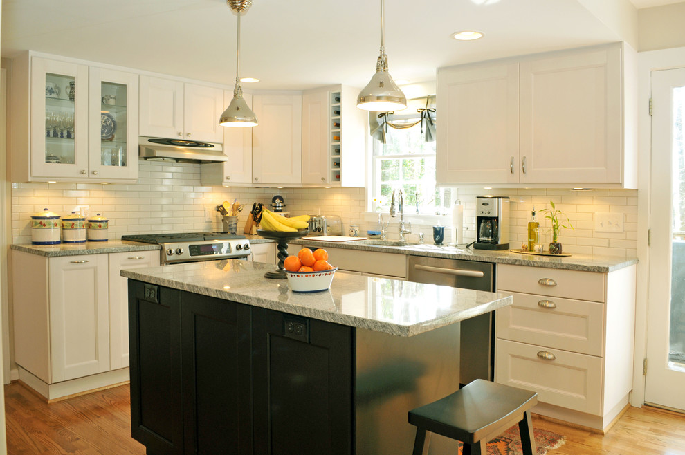 Eclectic kitchen photo in Atlanta