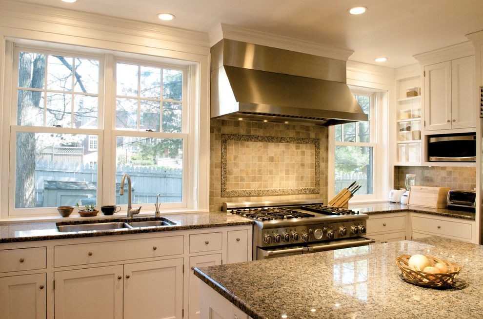 Inspiration for a classic kitchen in Cincinnati with shaker cabinets, stainless steel appliances and granite worktops.