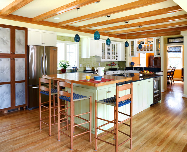 10 Wildly Colorful Kitchens That Thrill and Delight