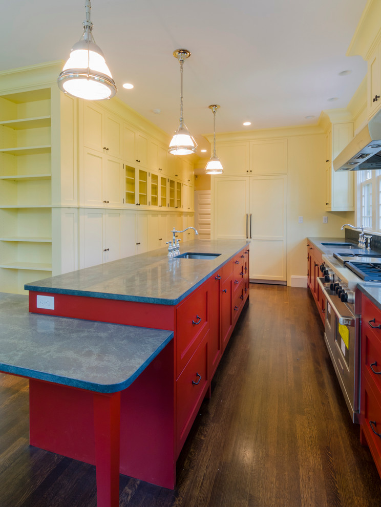 Kitchens designed by SmartArchitecture Traditional Kitchen Boston