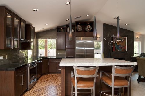 Minimalist kitchen photo in Phoenix