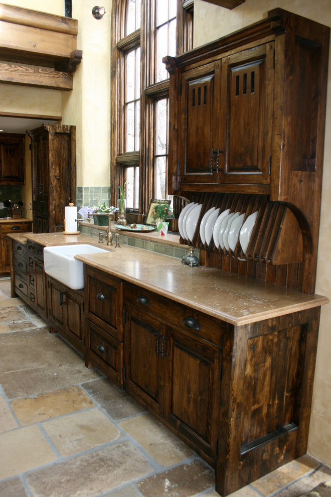 Classic kitchen in New York with a belfast sink.