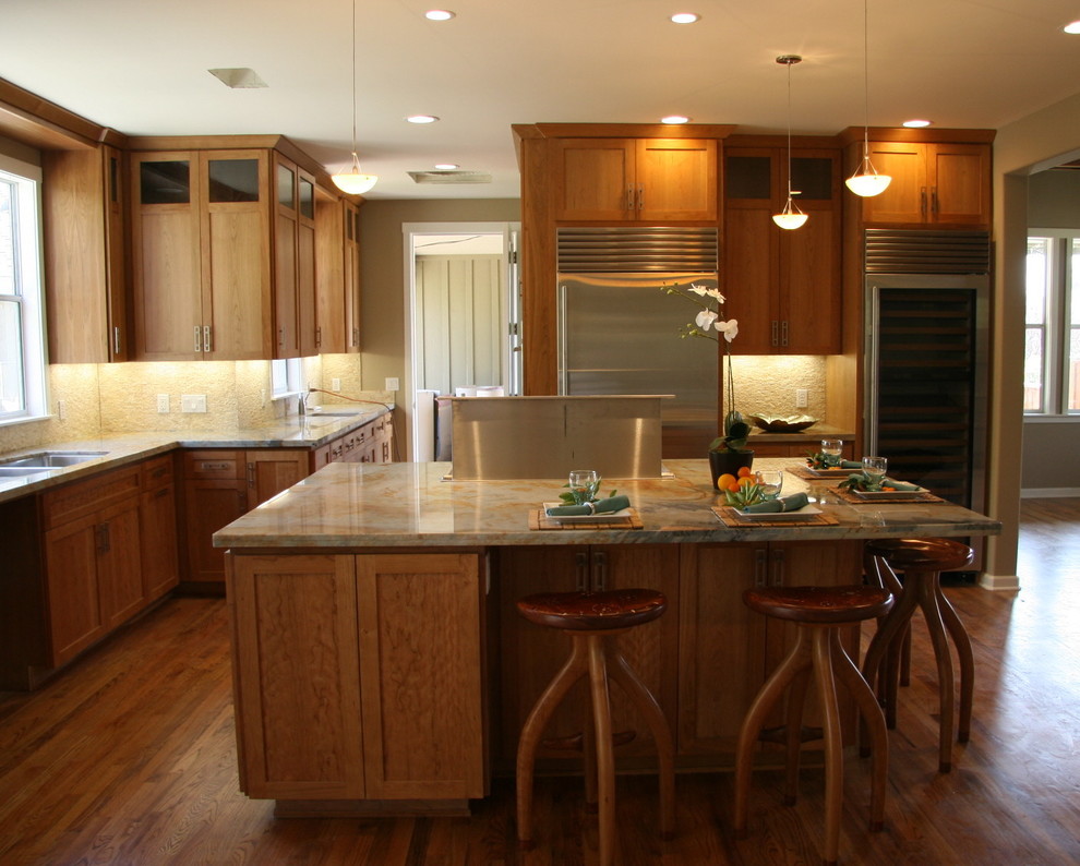 Elegant kitchen photo in Santa Barbara