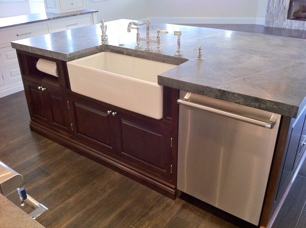 Kitchens - Transitional - Kitchen - Miami - by The Cabinetshop of South