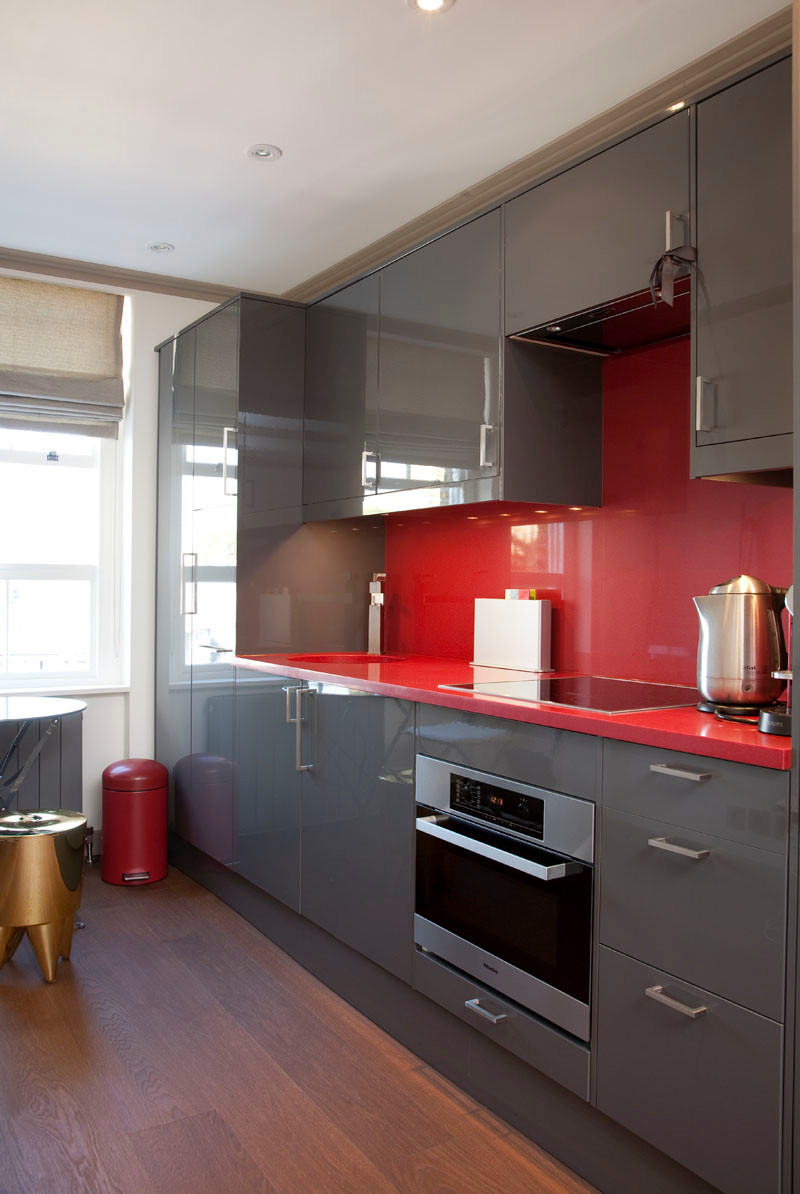 Introducir 105+ imagen cocina roja encimera gris