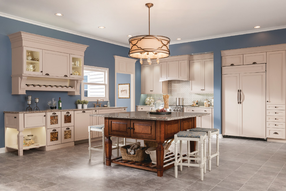 Kraftmaid Transitional Kitchen Richmond by Tri Arc
