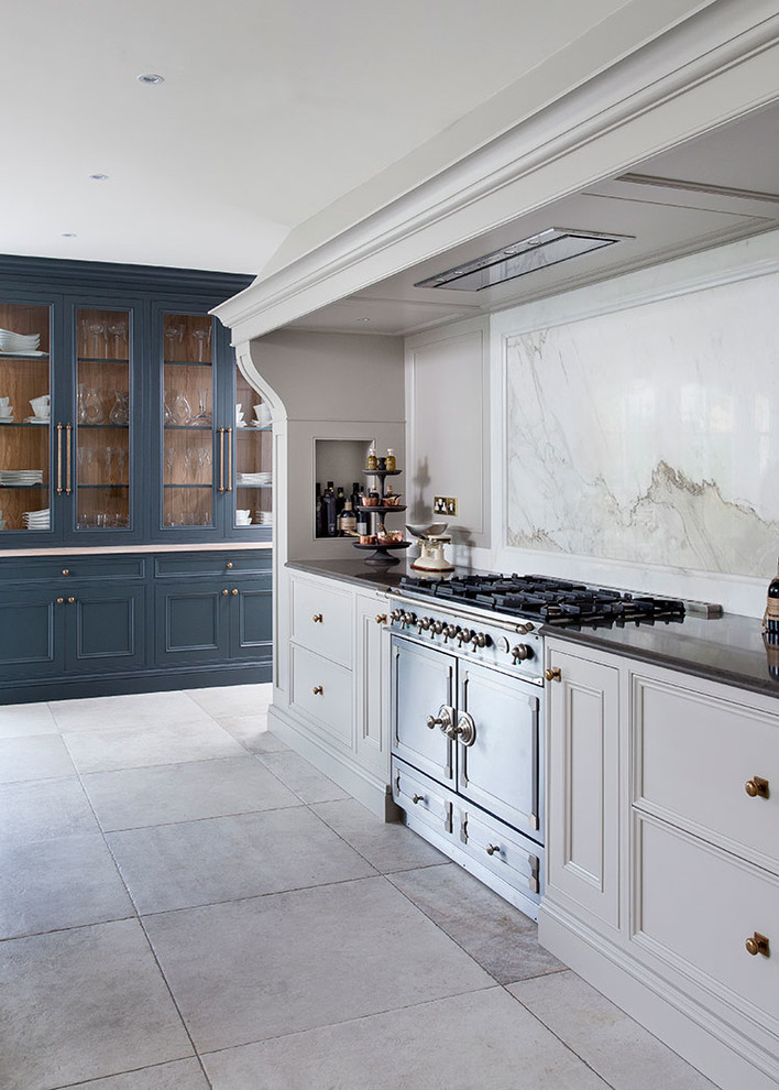 Inspiration for a classic kitchen in Dublin.