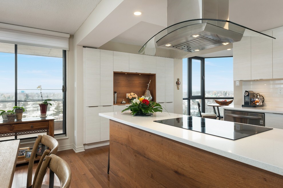 La dame élégante - Modern - Kitchen - Montreal - by Centre Design ...