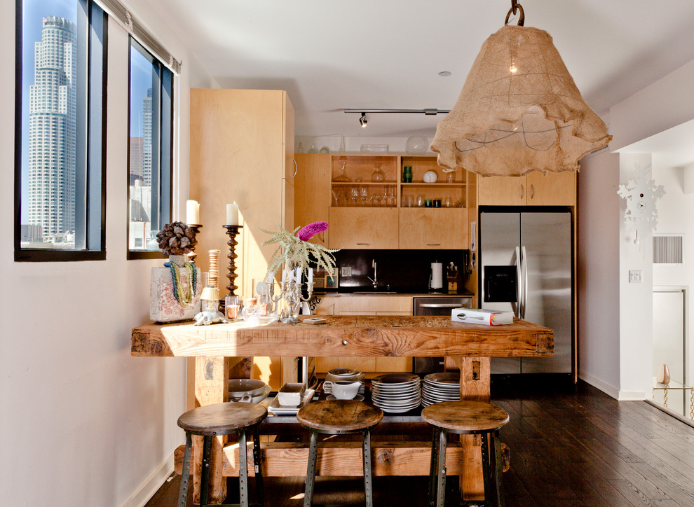 Источник вдохновения для домашнего уюта: кухня среднего размера в стиле лофт