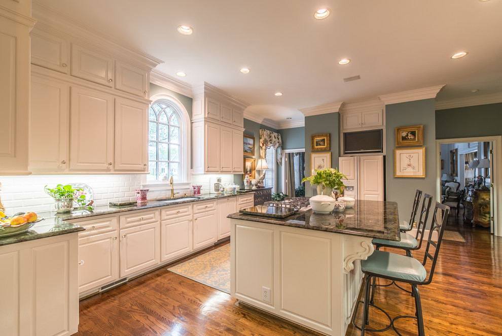 Labradorite Madagascar Quartzite Kitchen Countertops Classique