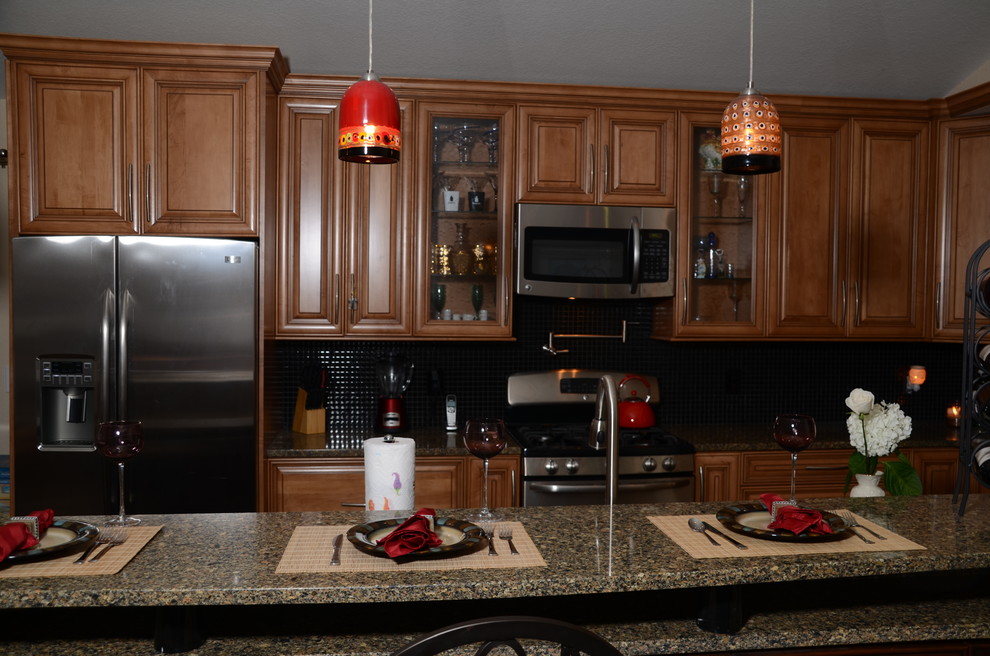 Laconia Project Traditional Kitchen Tampa by Jamco Unlimited