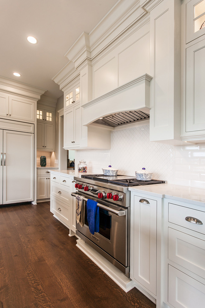 Lake Bavaria, Chaska, MN Kitchen Minneapolis by Mark D. Williams