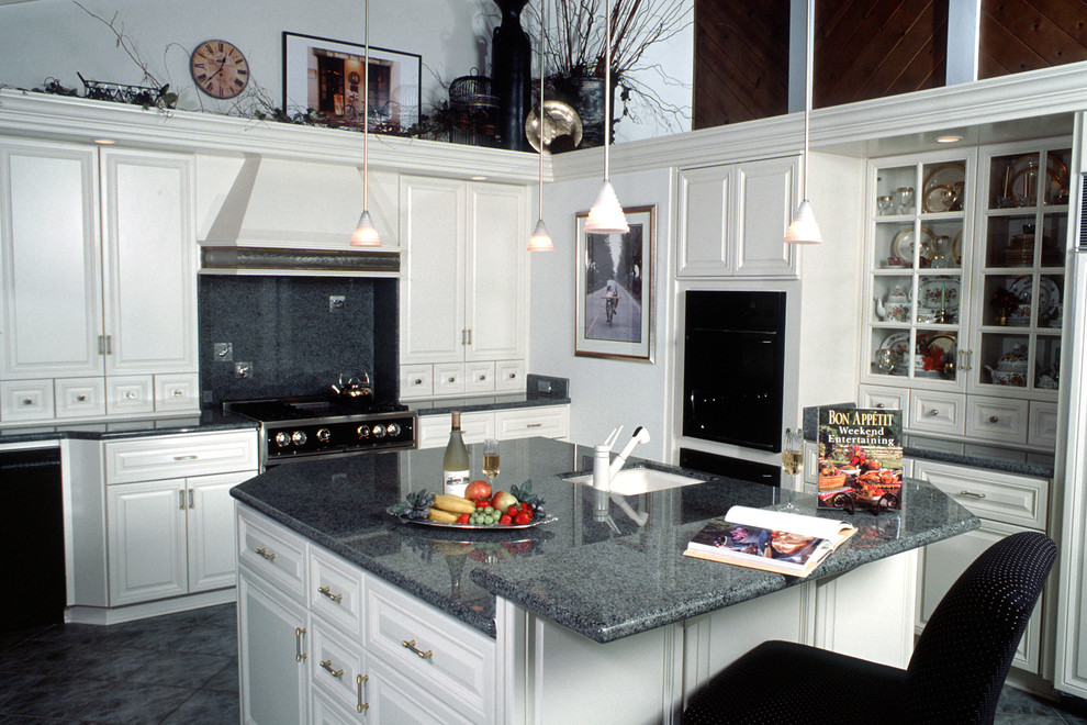 Lake Tahoe Kitchen remodel Traditional Kitchen Other by Sierra