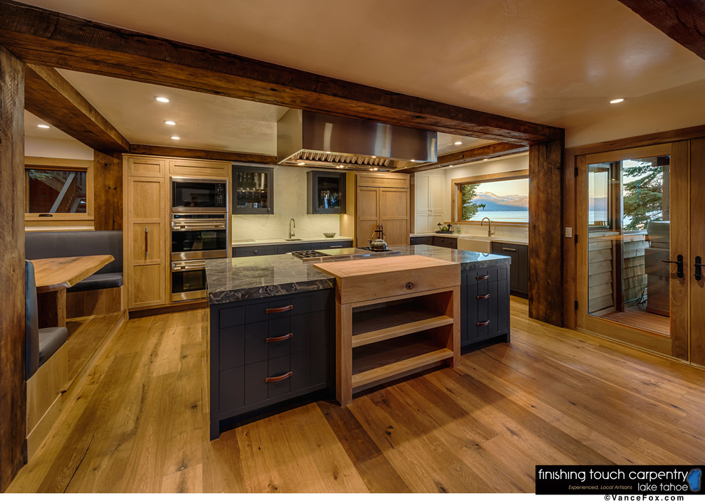 Lakefront Rustic Home // Lake Tahoe Rustic Kitchen Sacramento