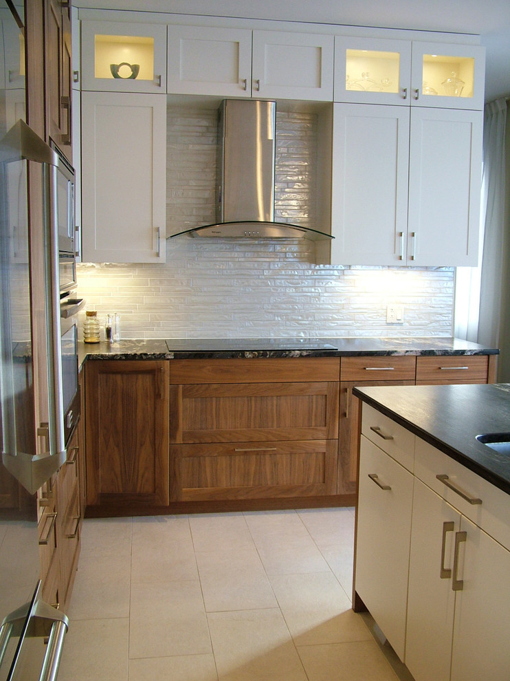 Lakeshore House Kitchen - Transitional - Kitchen - Montreal - by Laura ...