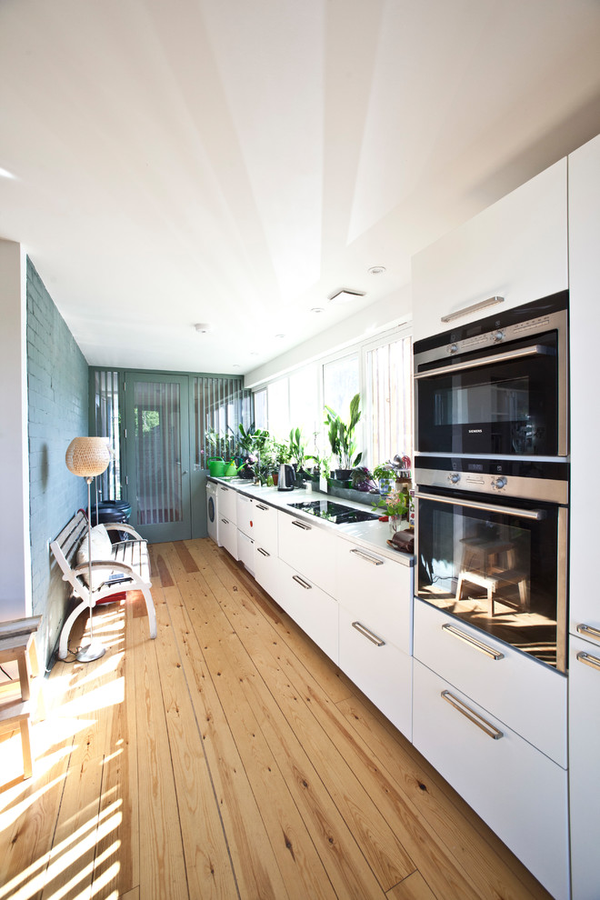 Larch Clad Extension - Cardiff - Contemporary - Kitchen ...